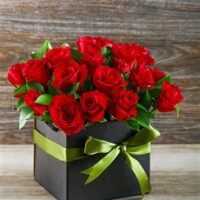 15 Red Roses in a Box
